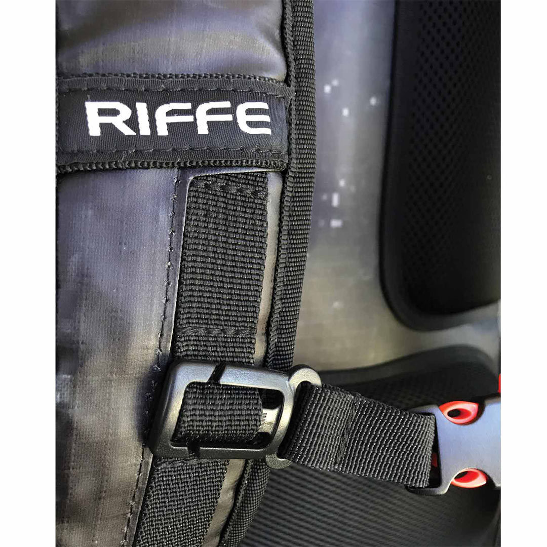 Riffe Venturer Utility Pack image 9