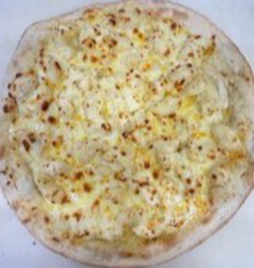 MACARONI CHEESE PIZZA - macaroni in a cheese sauce image 0