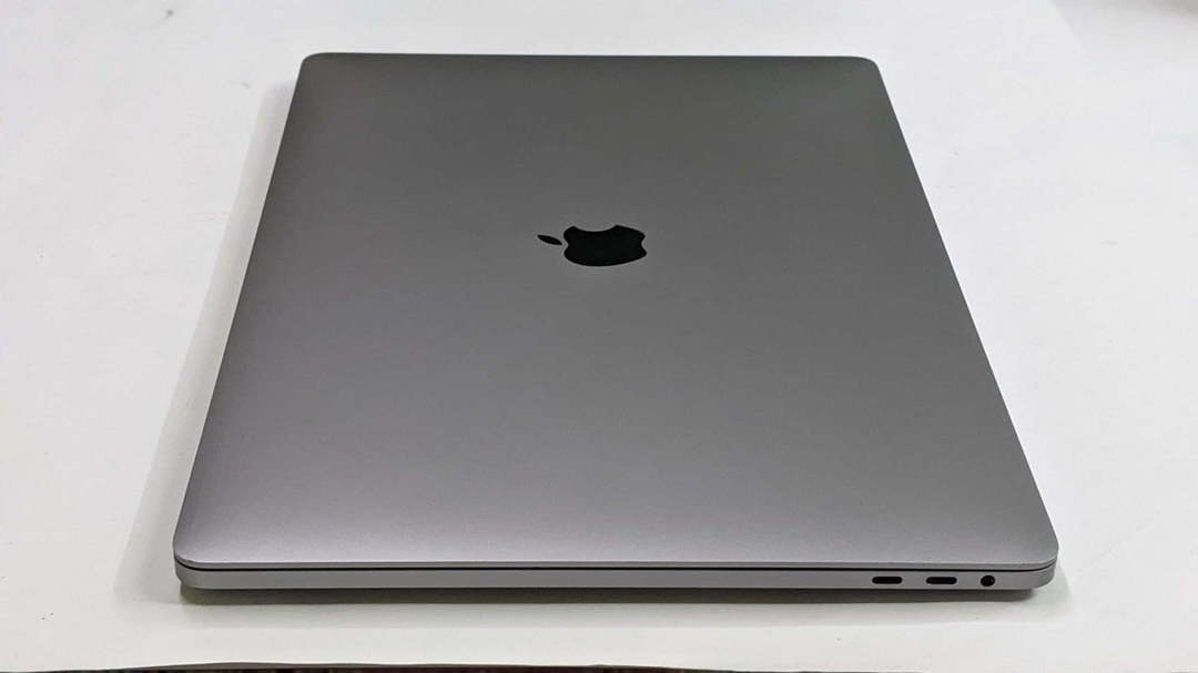 Apple MacBook Pro i7 RETINA (2017 / 2018) image 3