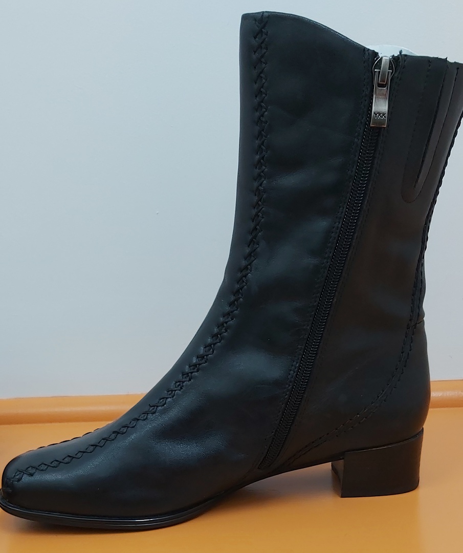 Kumfs Black Leather Calf Boot image 4