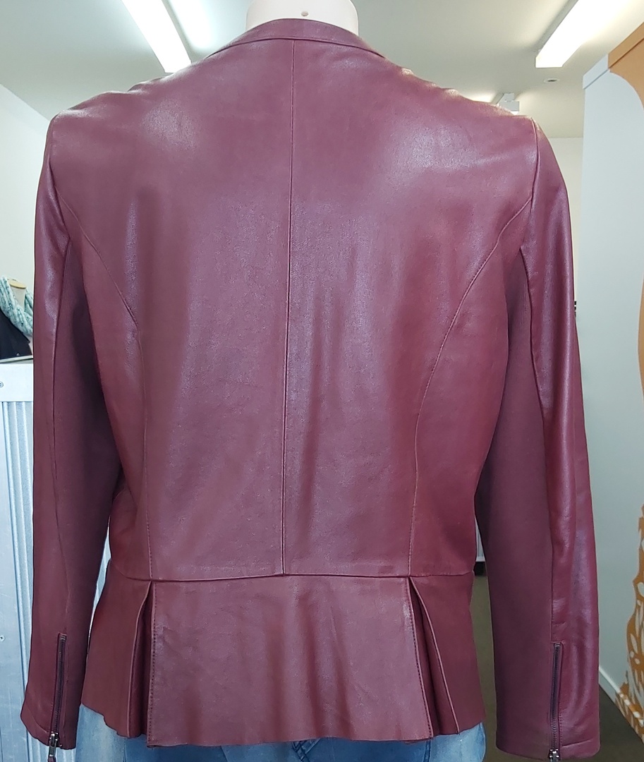 Capture Leather Dress Jacket Merlot image 1