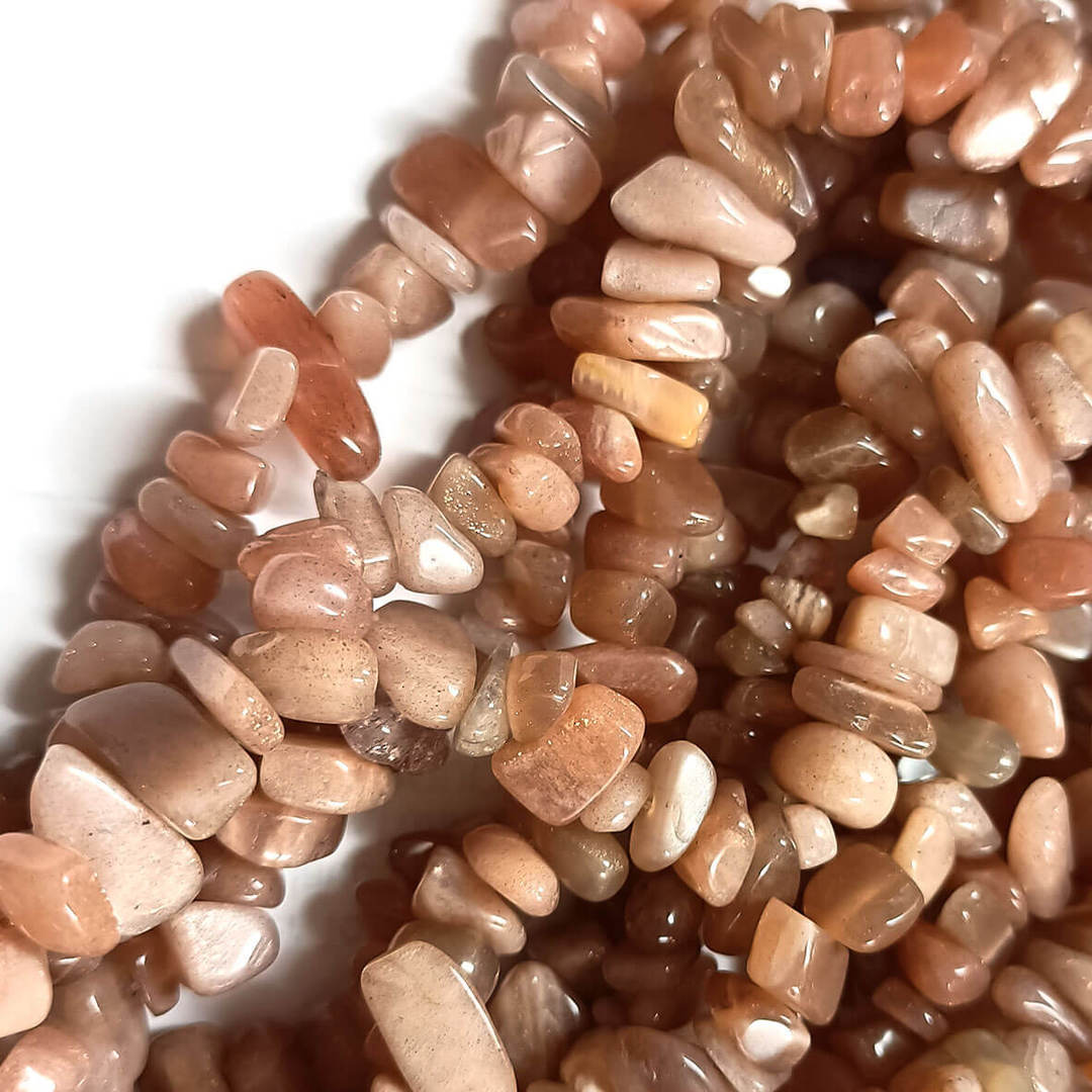 Peach Moonstone/Sunsothne chips: 42 cm strand image 0