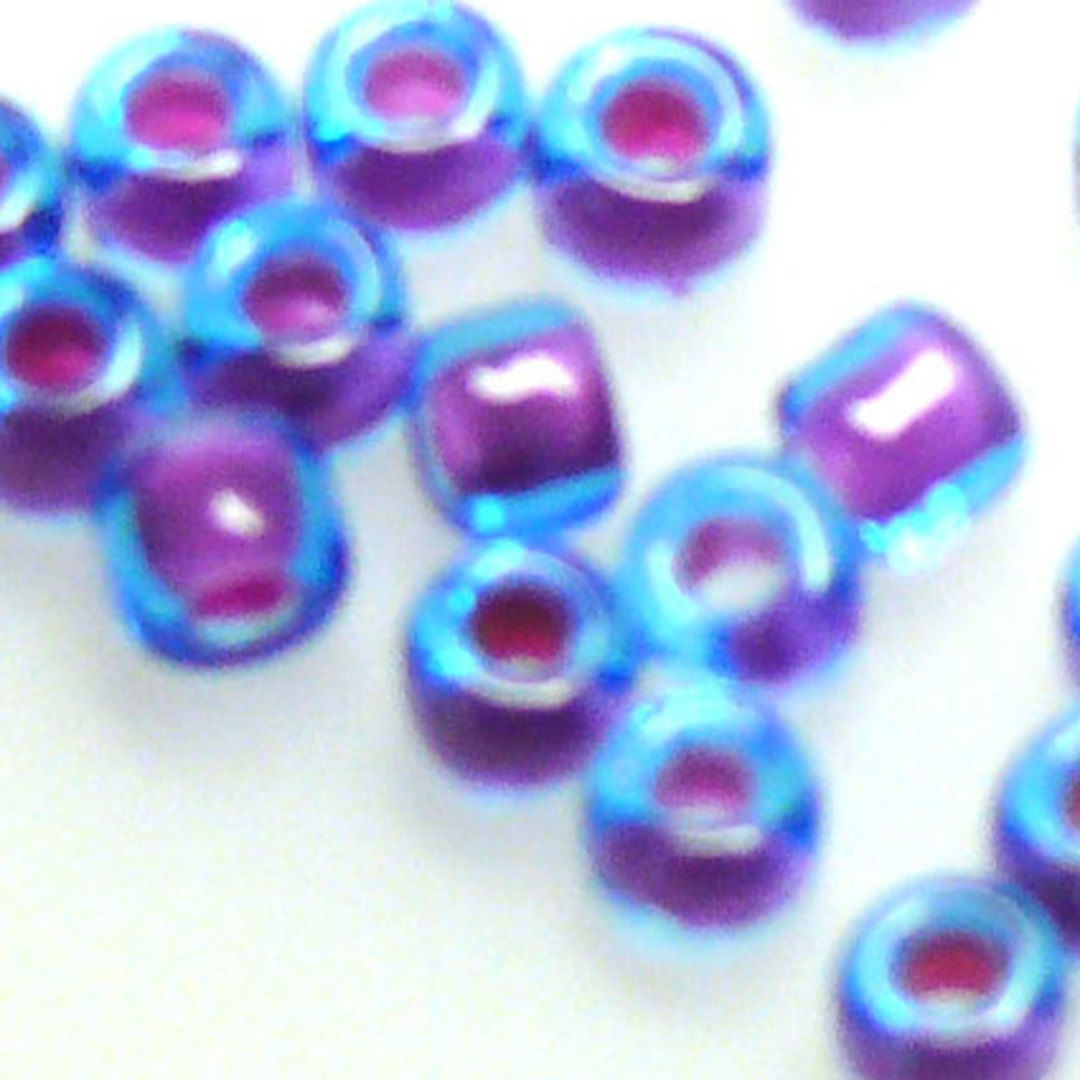 Matsuno size 8 round: 399 - Aqua, purple colour lined (7 grams) image 1
