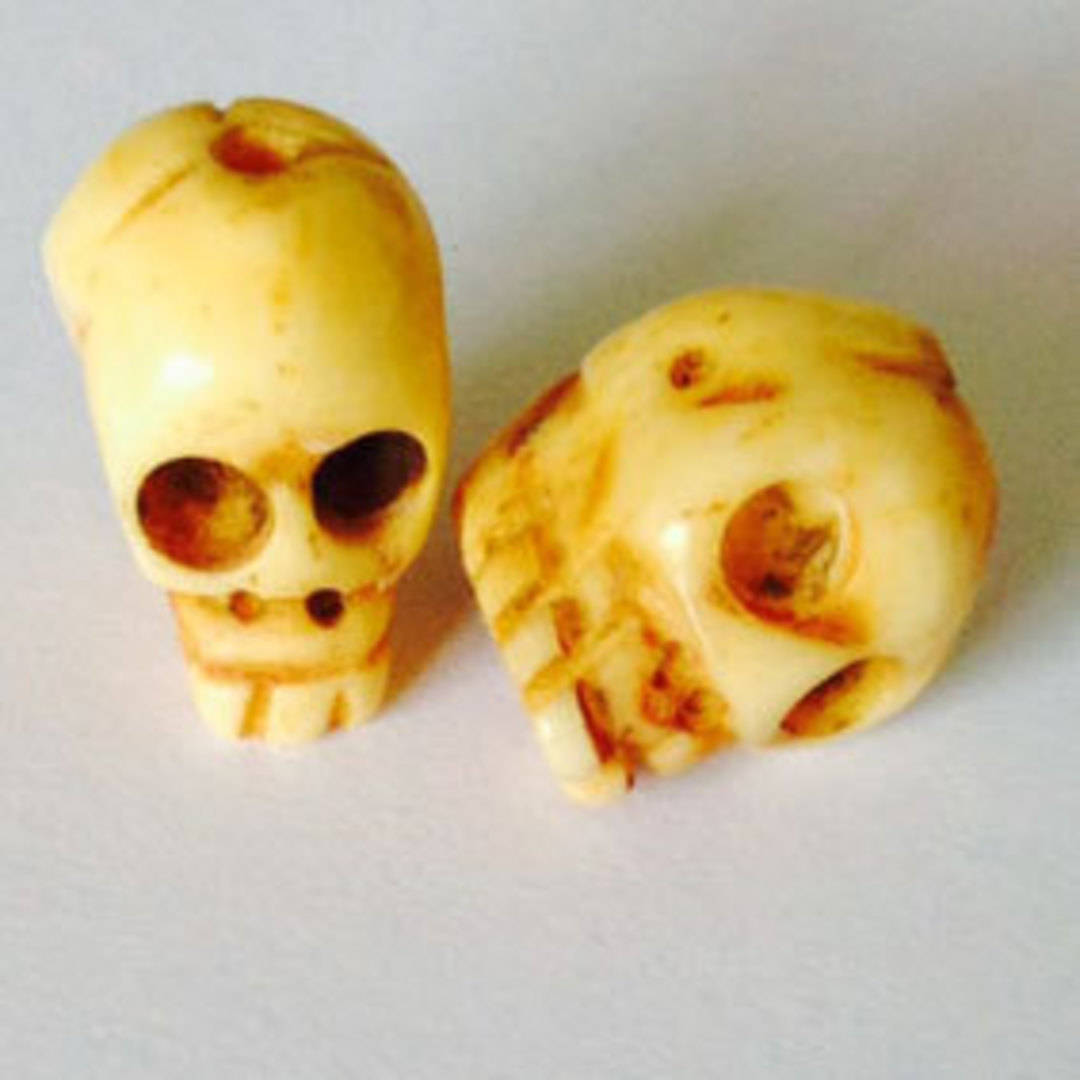 Bone Bead: Bone skull 16mm x 11mm image 0