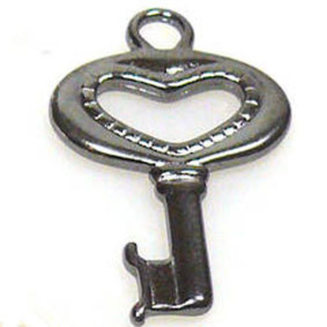 Metal Charm: Heart Key - gunmetal image 0