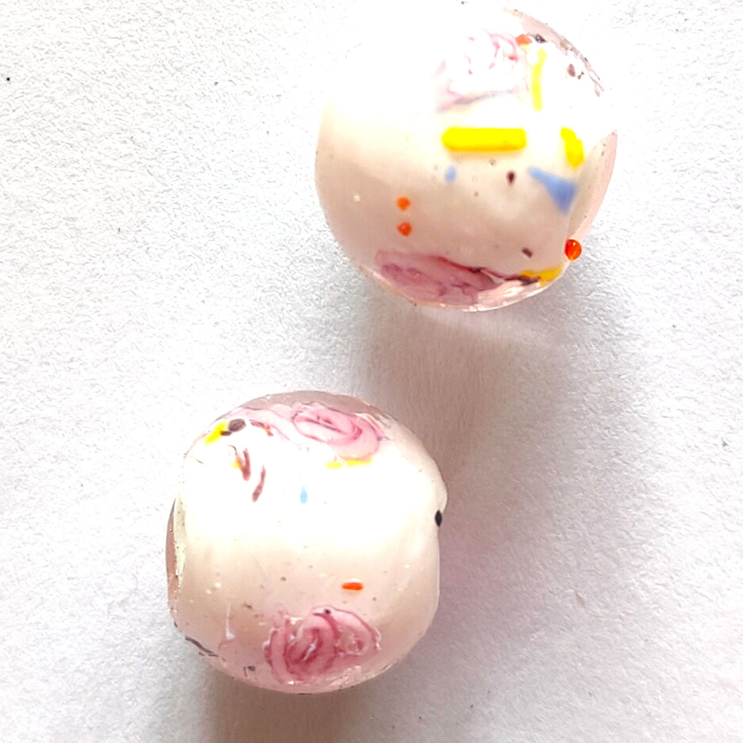 Indian Lampwork Round: White core with baby pink flower pattern and speckles (approx.15mm x 13mm) image 0