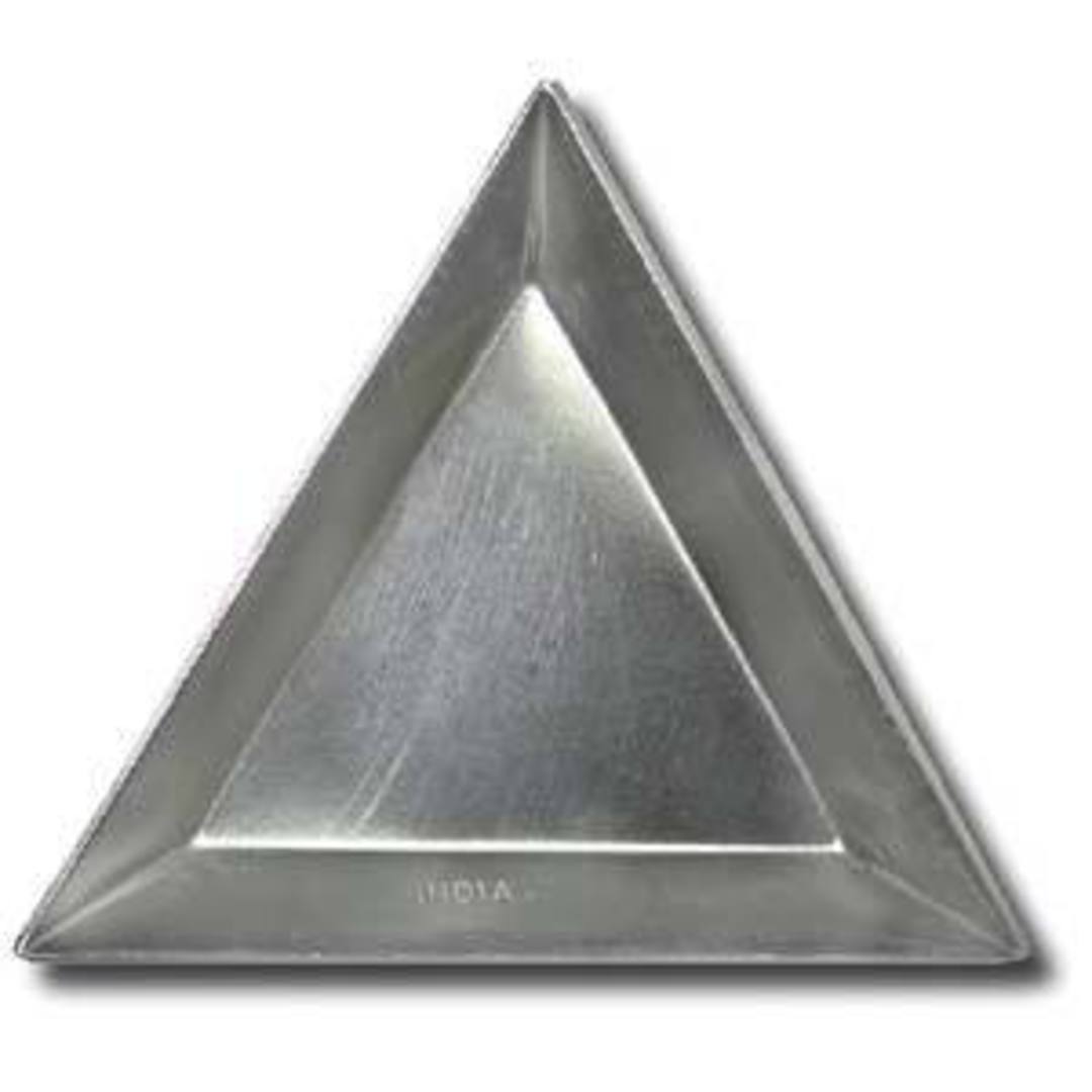 Aluminium Triangle Scoop/Sort Tray image 0