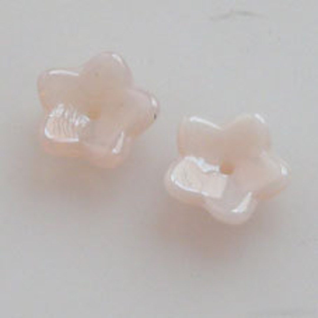 Cupped Flower, 10mm - Opaque Milky Pink image 0