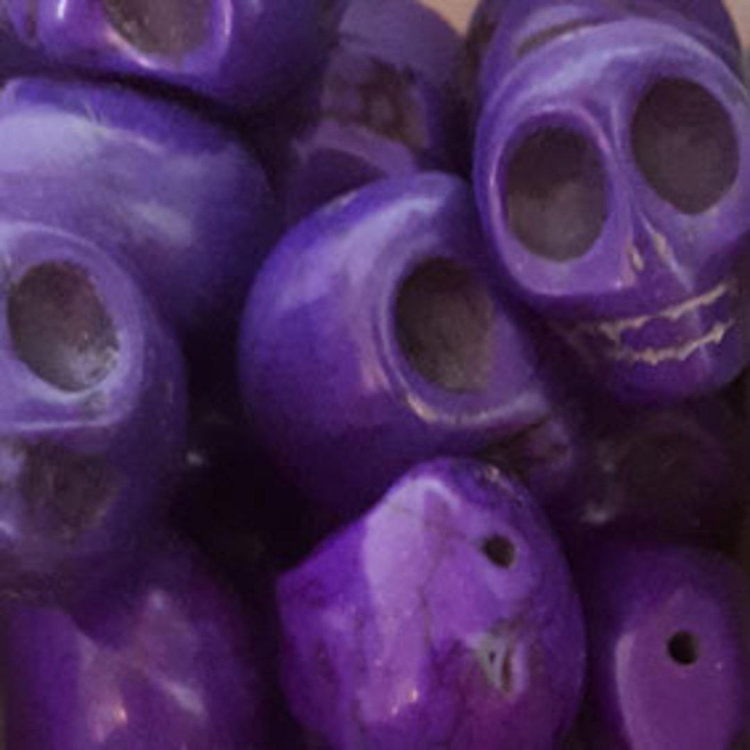 Howlite Skull: Large - Dark Purple image 0