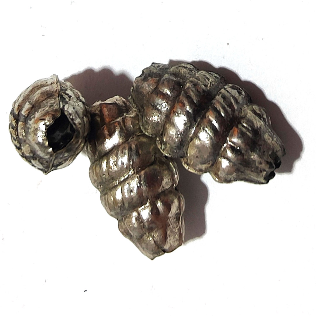 Indian Metal Bead 9: Beehive Oval (12 x 20mm) image 0