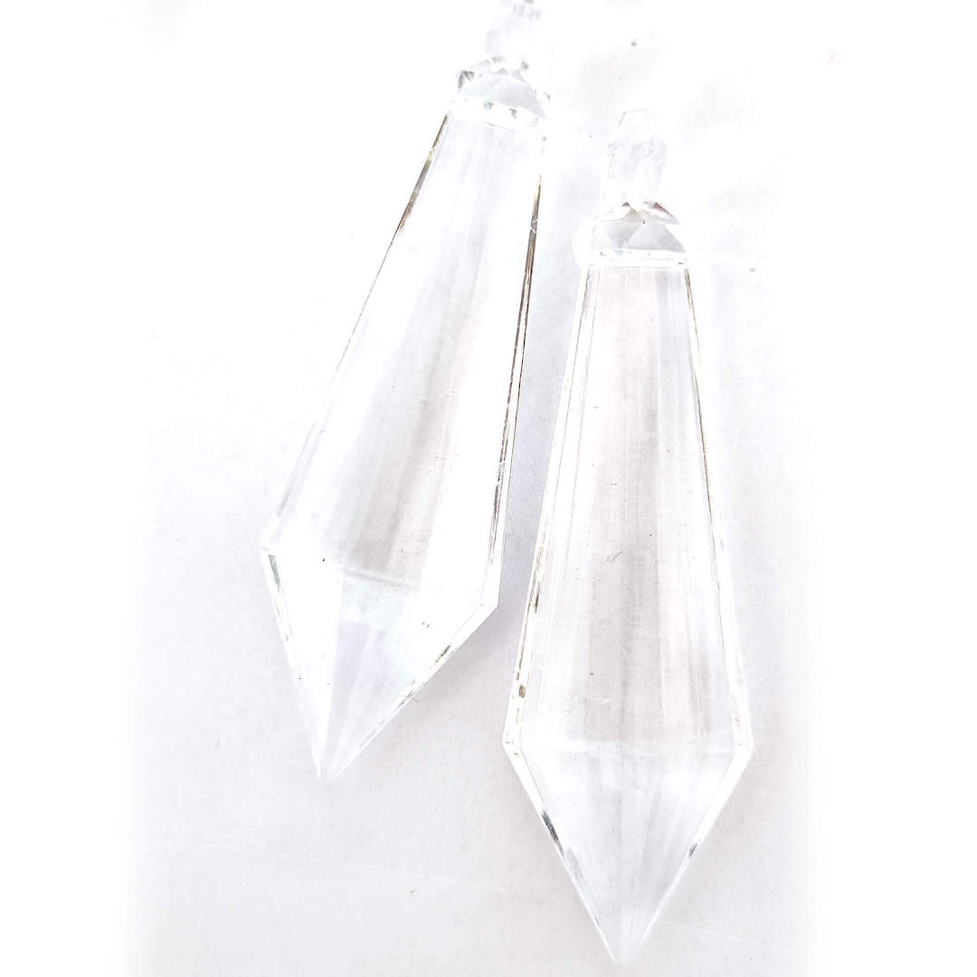 SECONDS (light scratching): Medium Clear Acrylic Chandelier Piece, pointed icicle 65x18mm image 0
