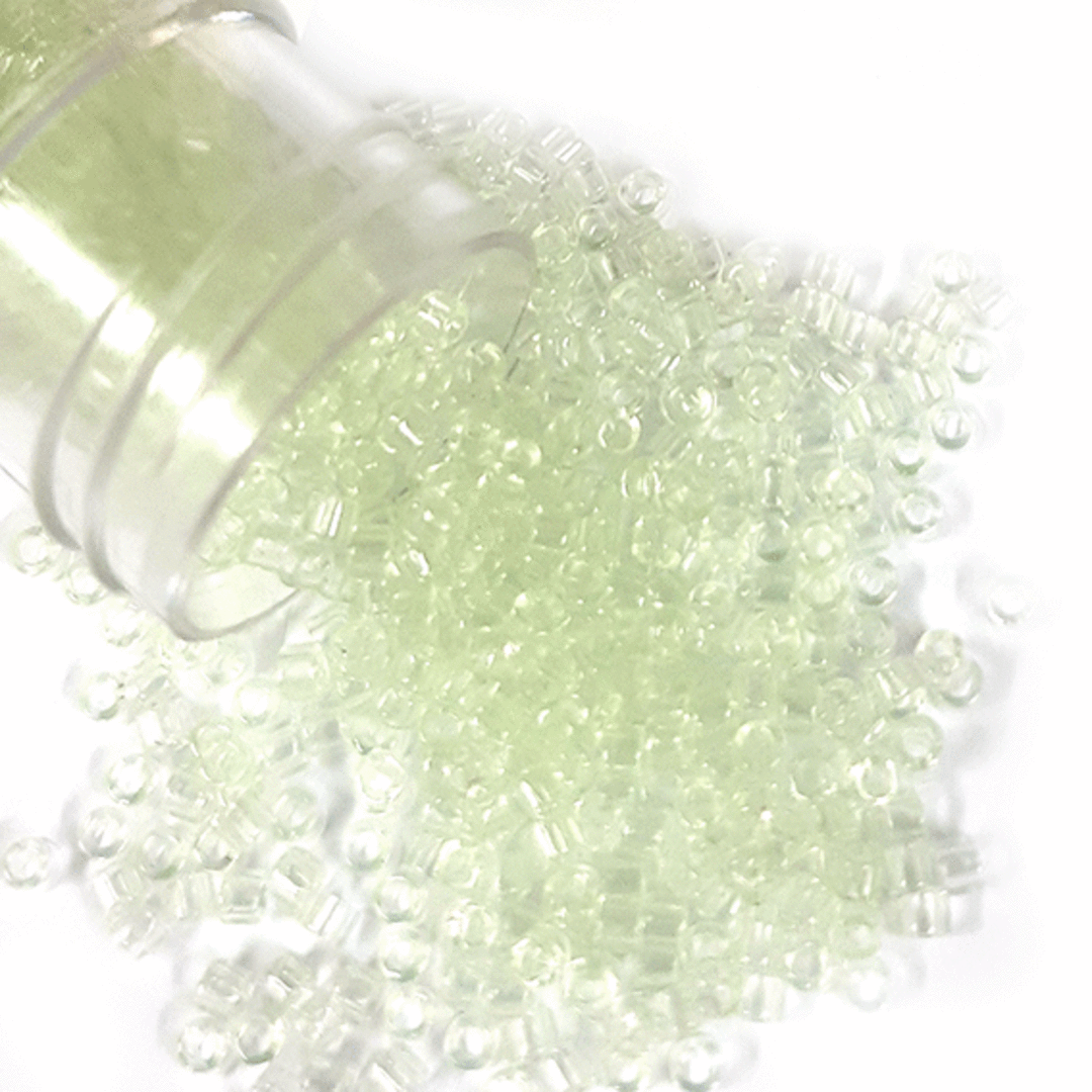 11/0 Miyuki Delica, colour 1404 - Pale Green Mist transparent image 0