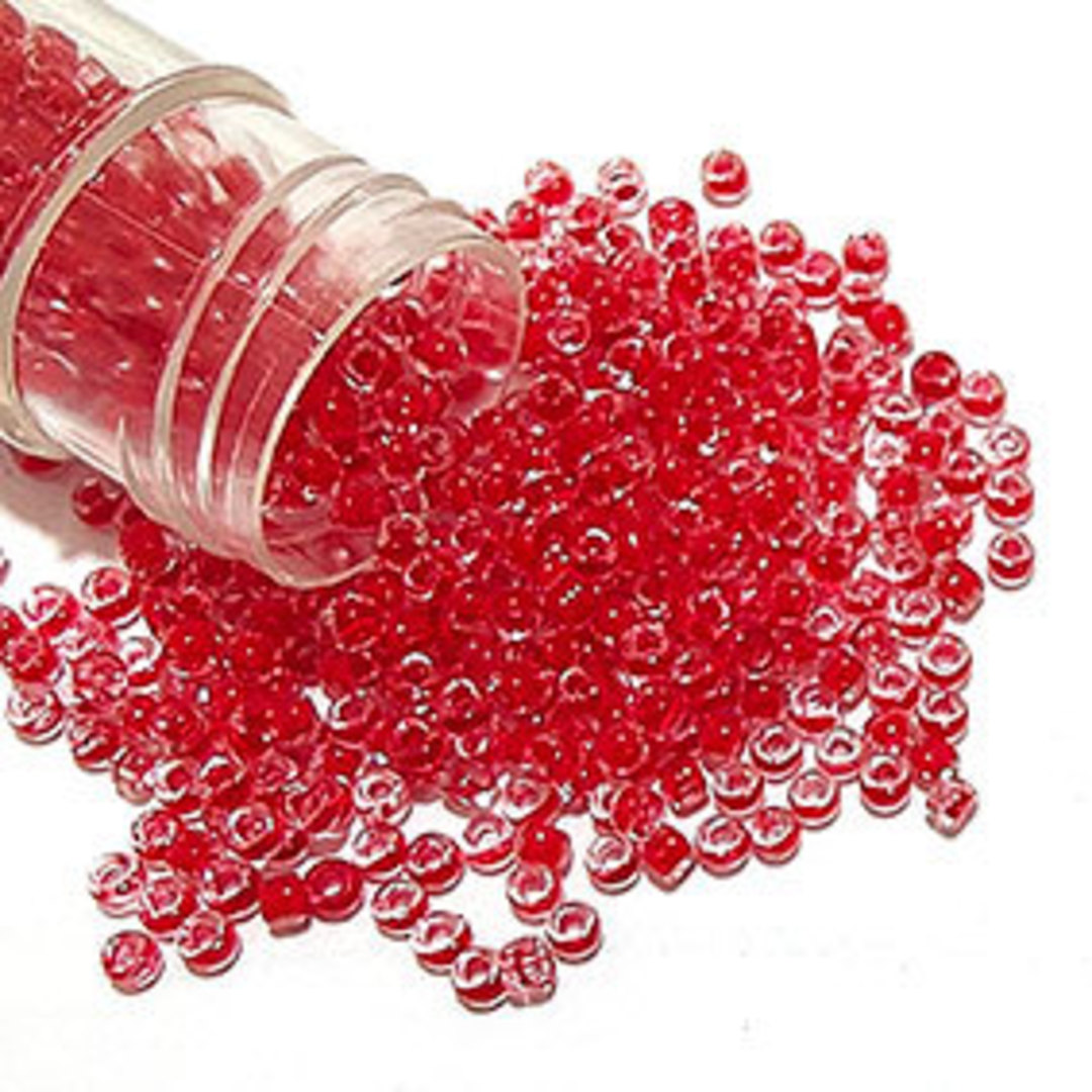 Matsuno size 11 round: 226 - Red/Clear, colour lined (7 grams) image 0