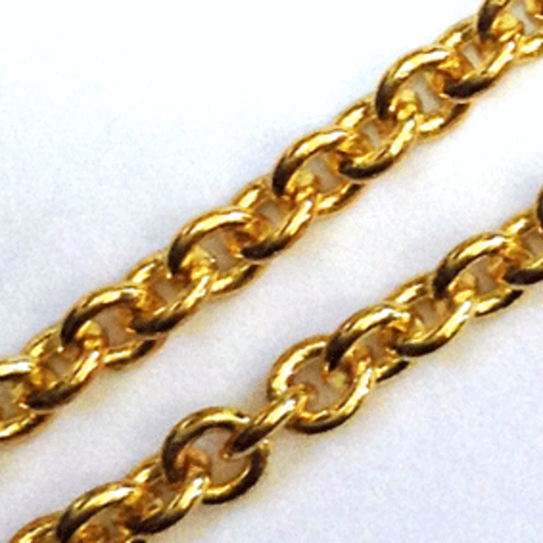Medium Curbed Chain, Gold image 0