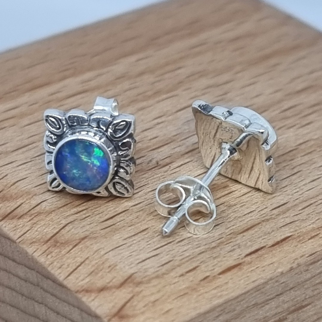 Sterling silver opal stud earrings image 4