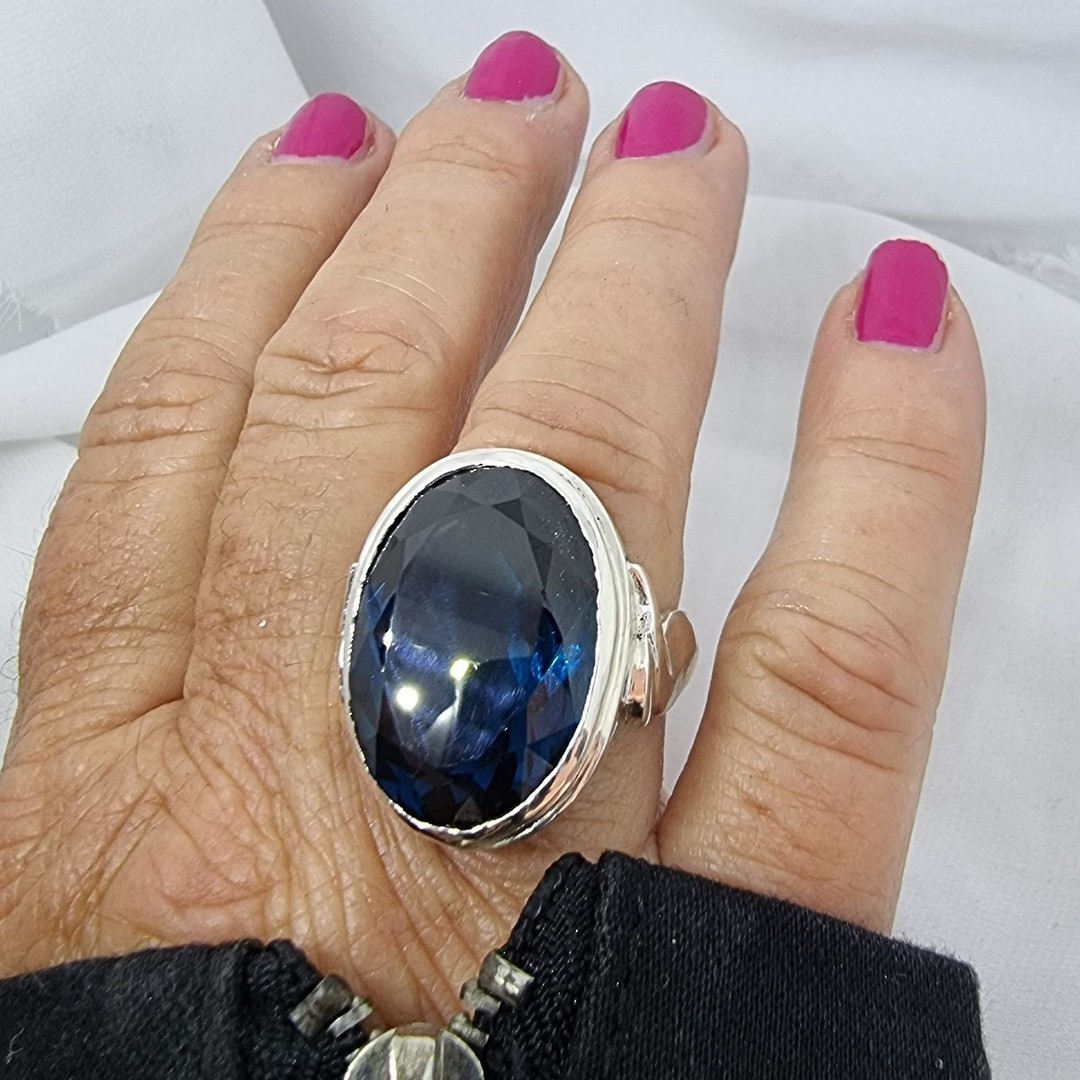 Super chunky, silver synthetic blue spinel ring - Size O image 2