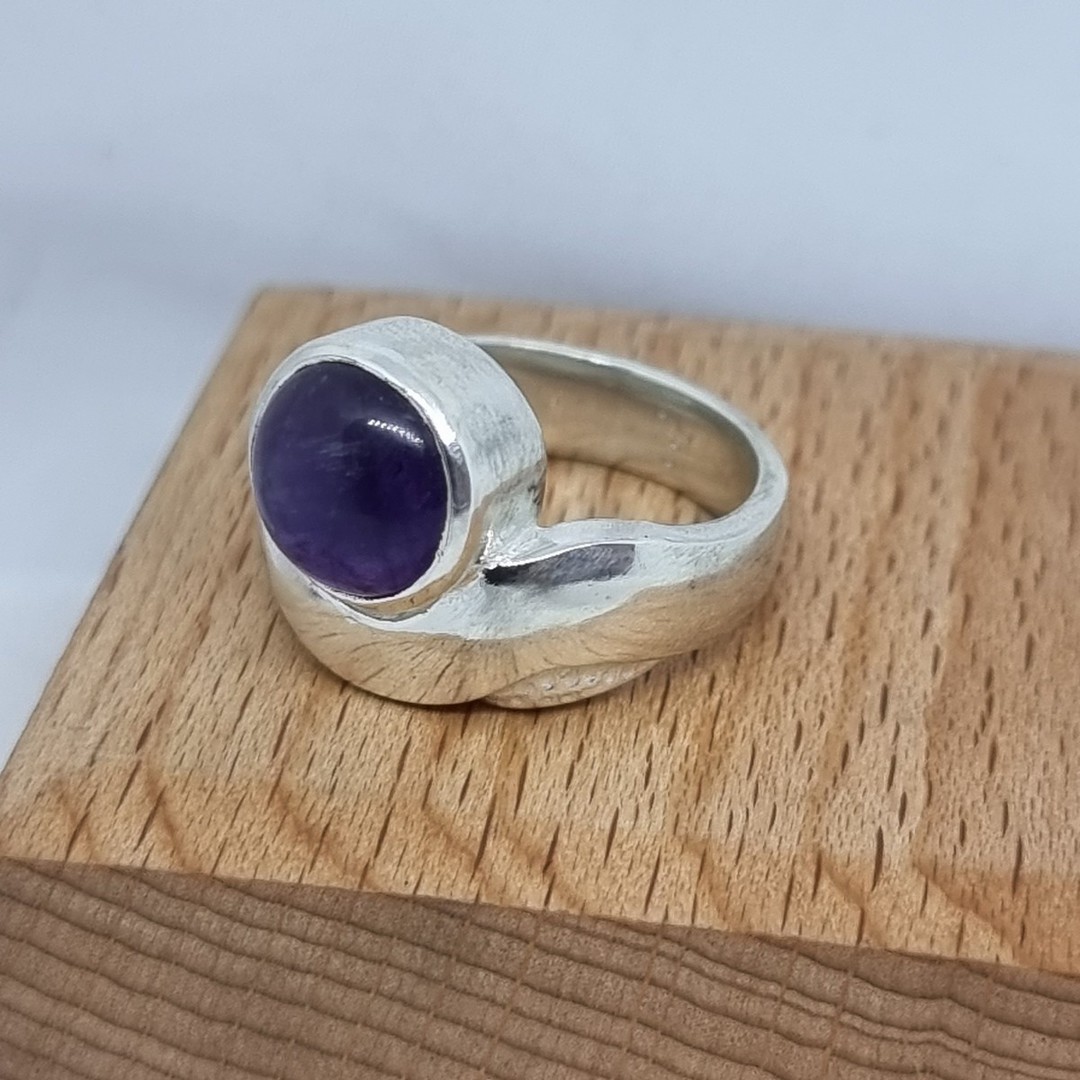 Made in NZ, silver amethyst ring - Size Q image 2