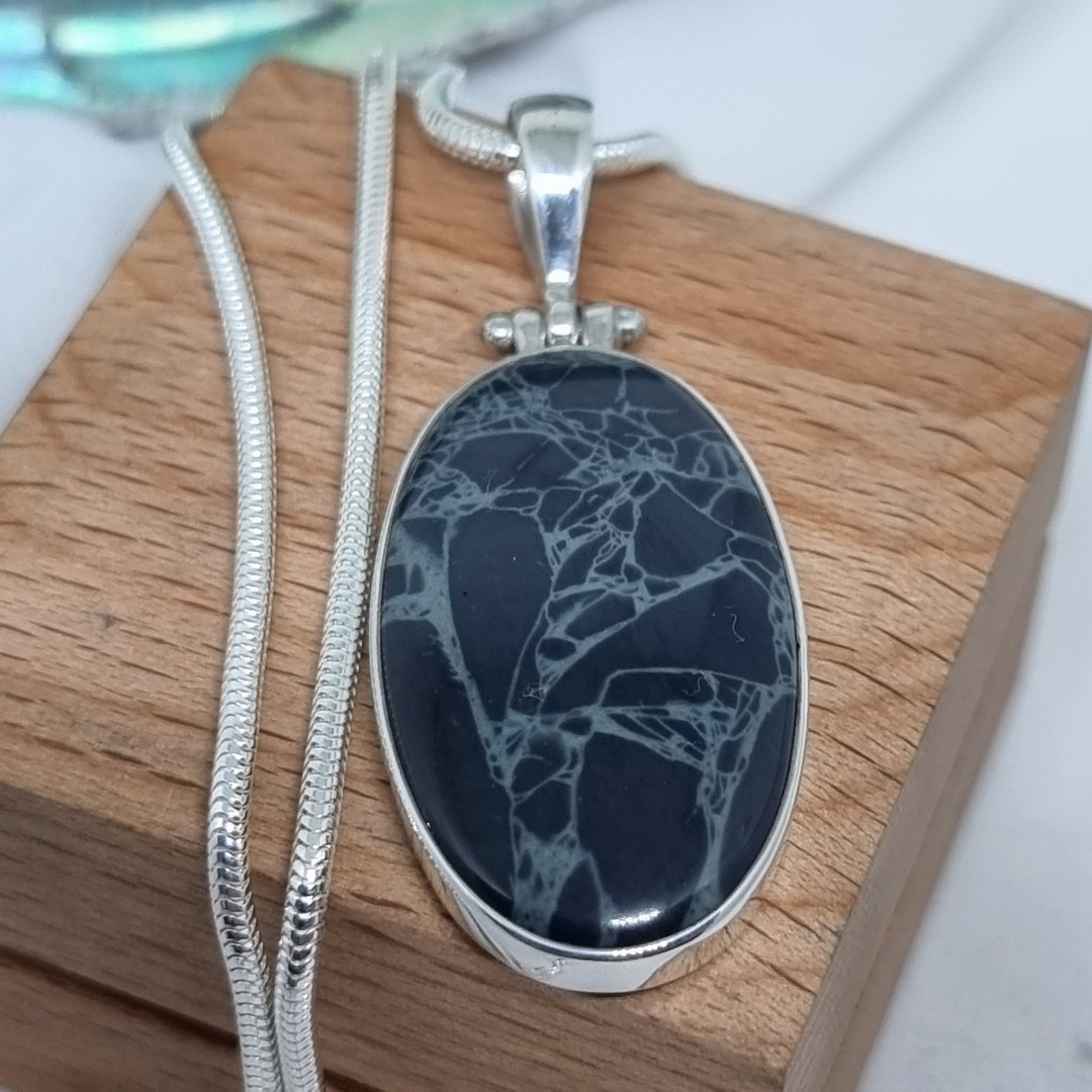 Sterling silver black gemstone pendant image 1