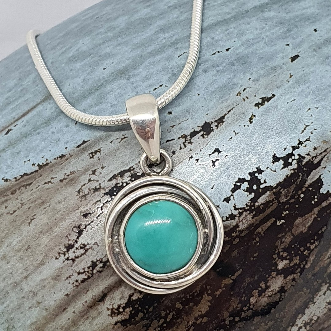 Small silver turquoise pendant image 1