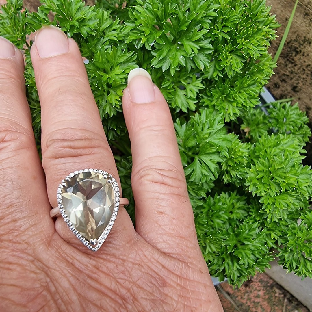 Pear shape lemon quartz silver ring image 2
