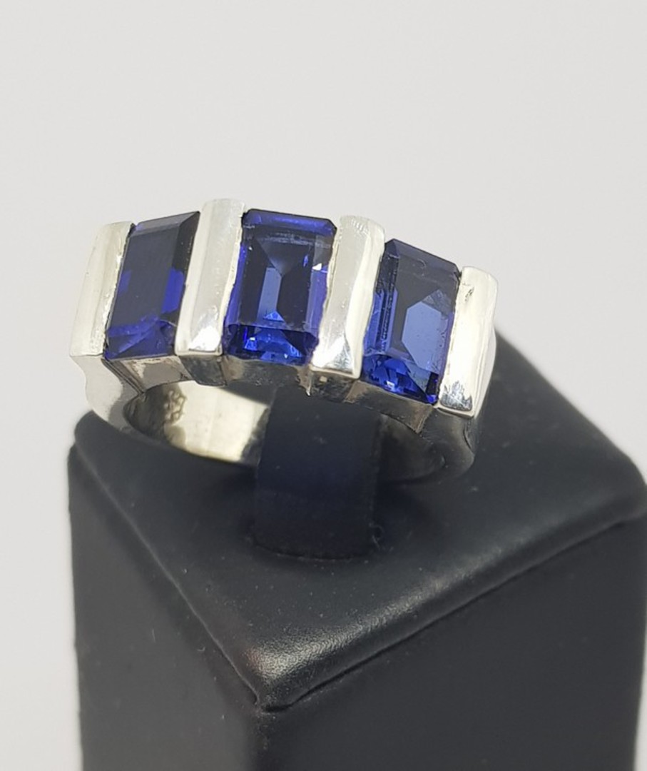 Sterling silver three stone synthetic sapphire ring image 0
