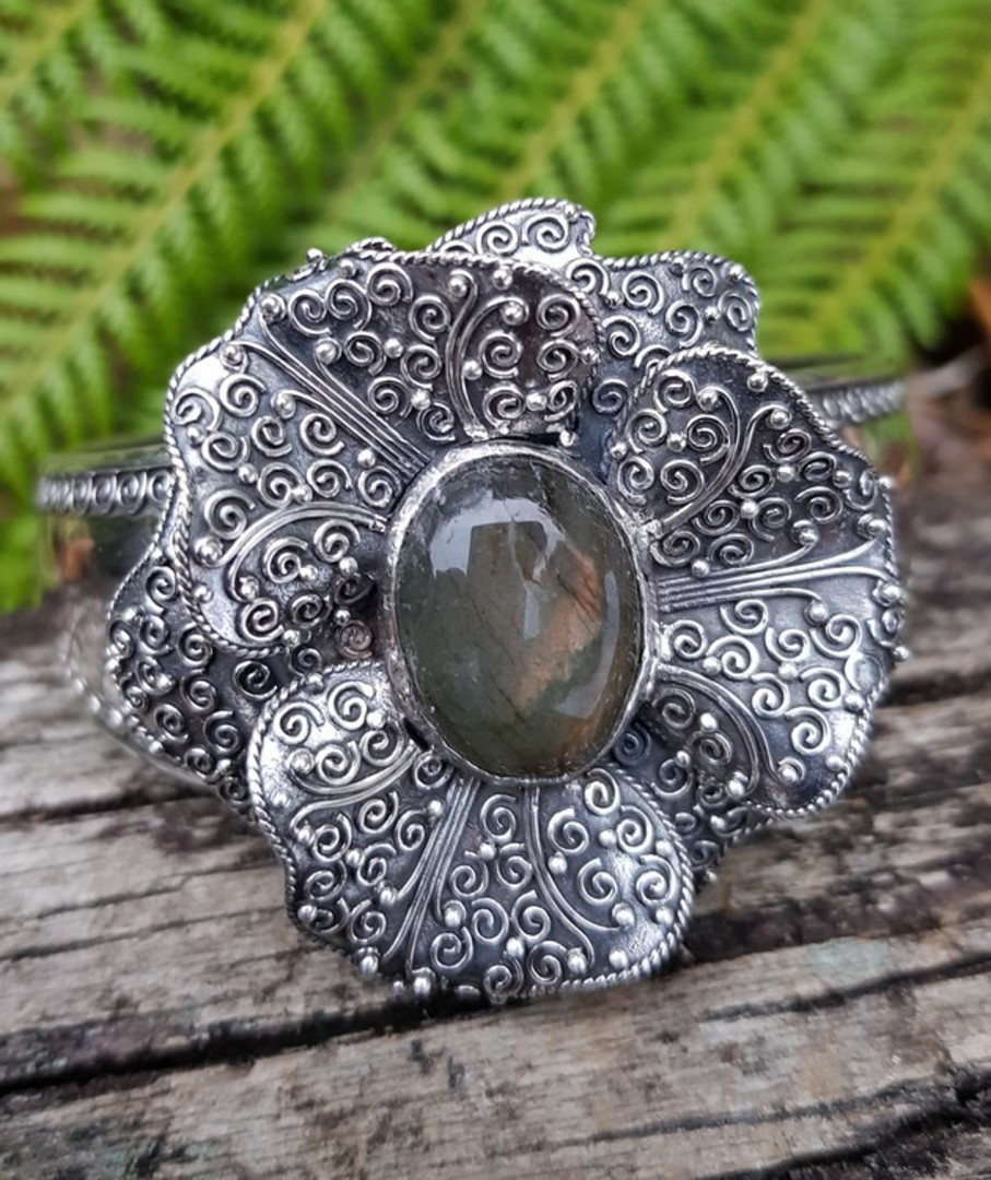 Silver cuff bangle, with large filigree flower and labradorite gemstone image 4