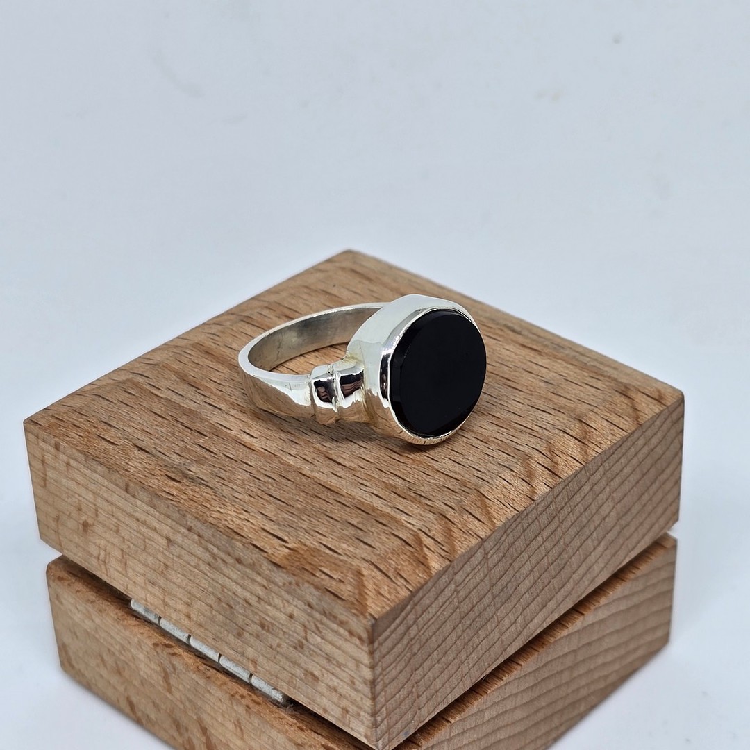 Sterling silver onyx ring - made in NZ image 2