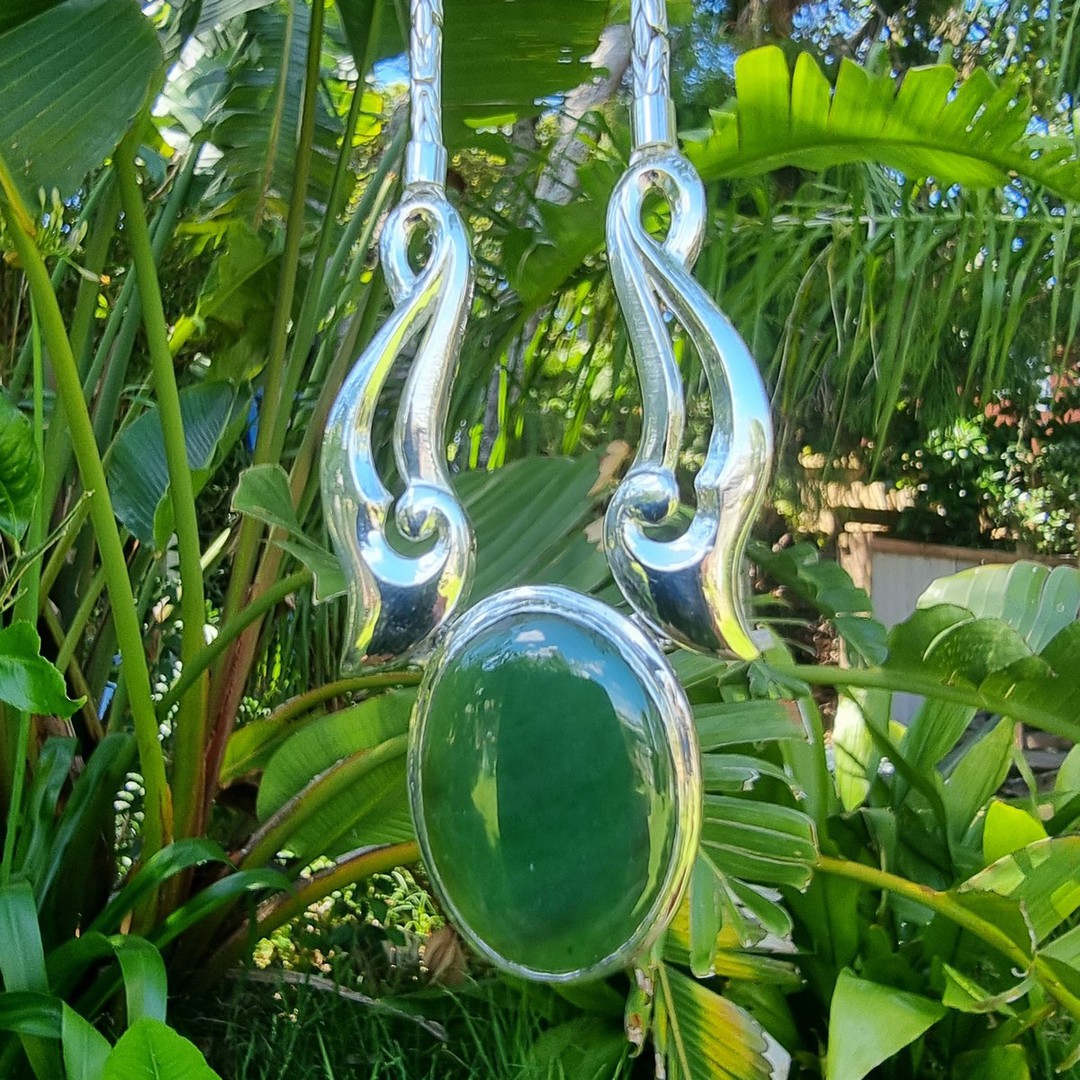 Made in NZ sterling silver pounamu necklace image 3