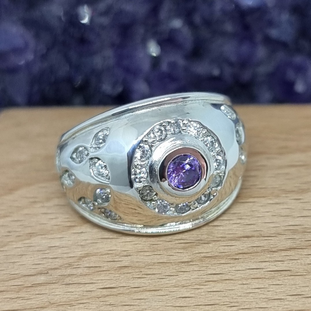 Sterling silver amethyst and cz gemstone ring - size N image 5