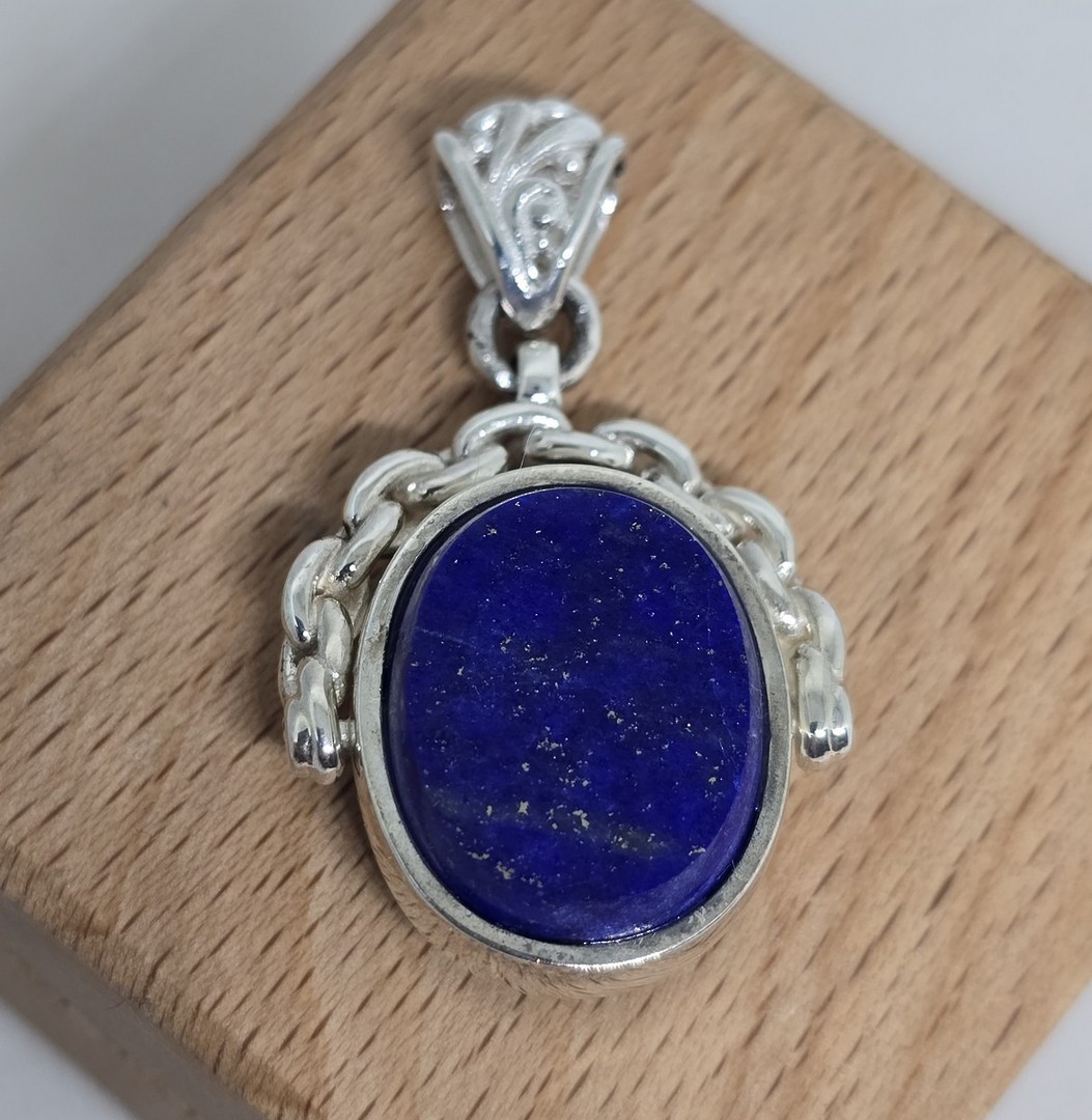 Sterling silver lapis lazuli pendant image 3