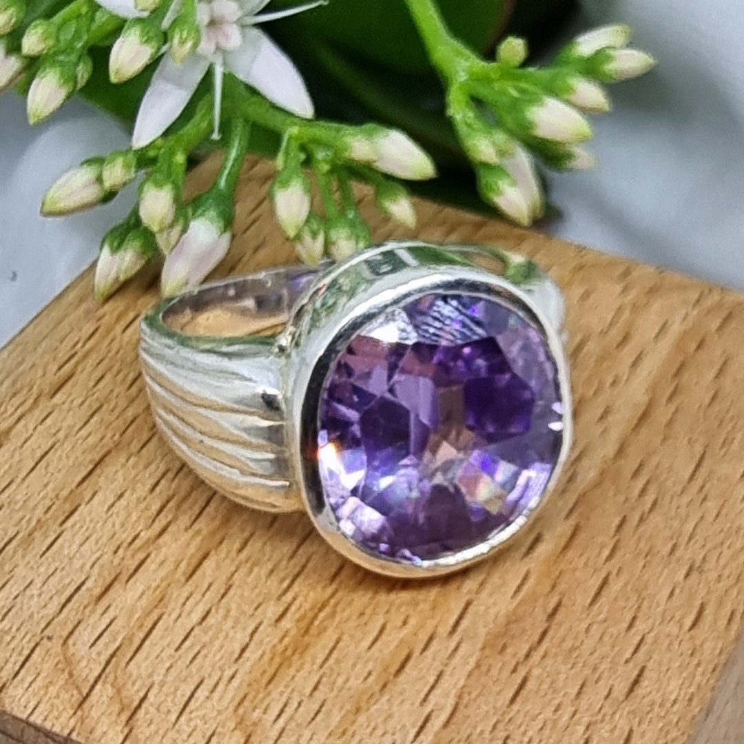 Sterling silver purple gemstone ring, made in NZ - Size S image 1