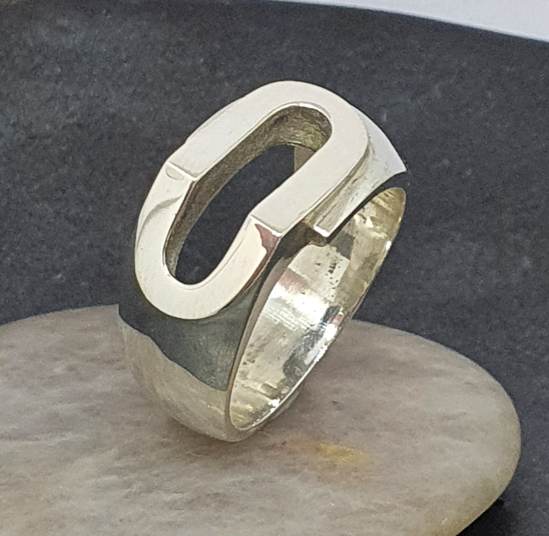 Heavy silver unisex ring image 3