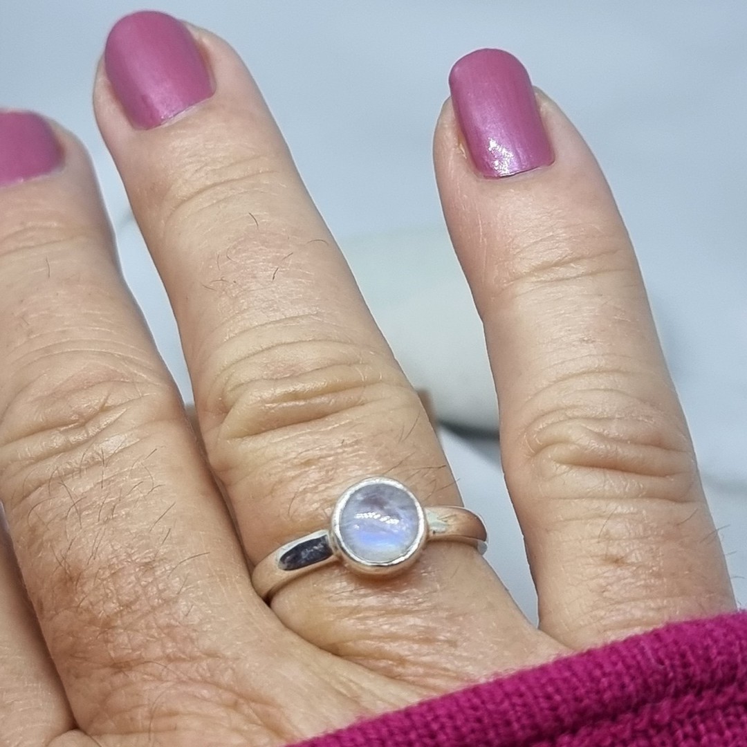 Made in NZ simple silver moonstone ring image 3
