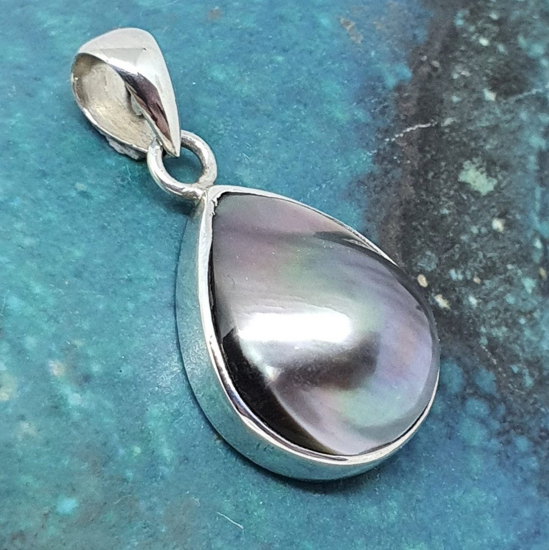 Sterling silver grey mabe pearl pendant image 0