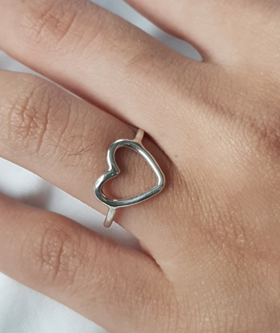 Sterling silver stacking ring with open heart - size J image 2