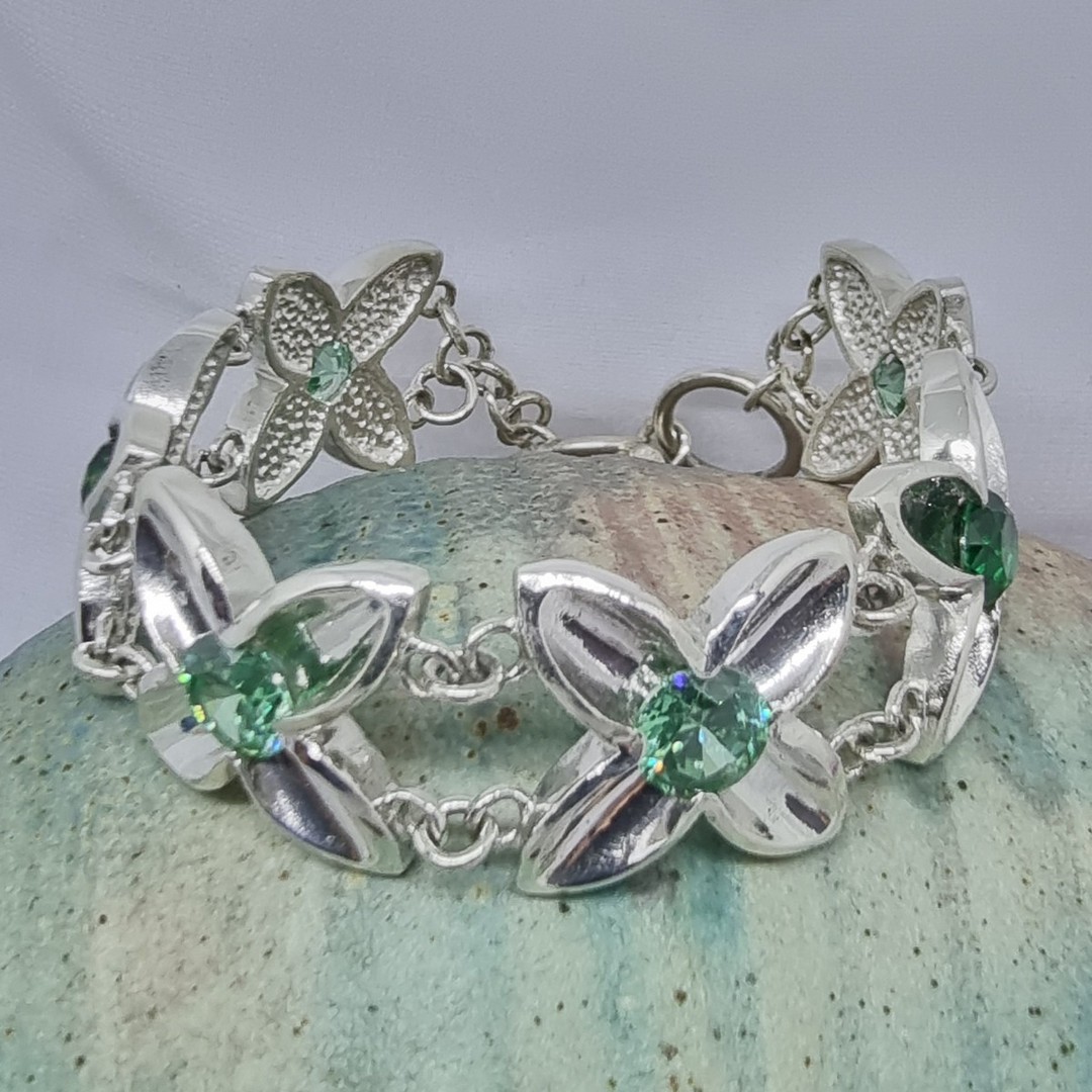 Sterling silver green gemstone bracelet image 0