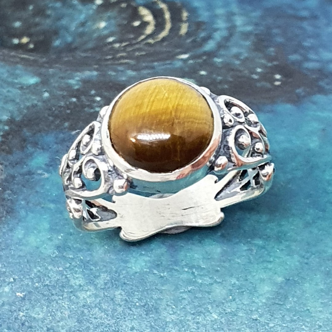 Sterling silver tigers eye gemstone ring image 0