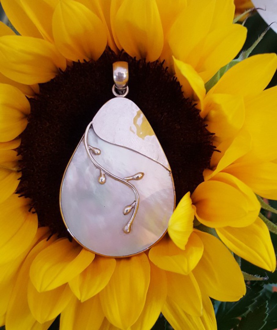 Mother of pearl sterling silver pendant image 3
