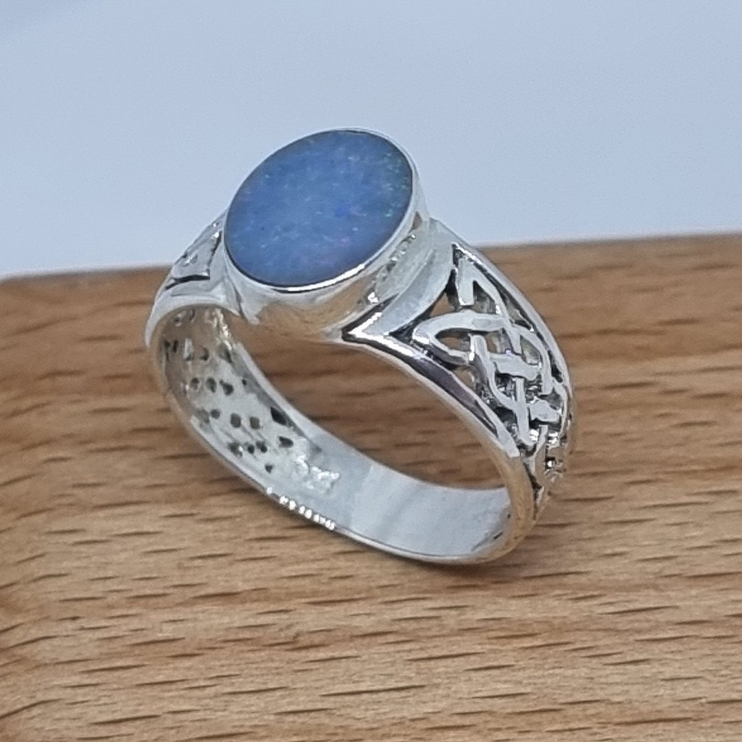 Sterling silver opal ring - size P image 1