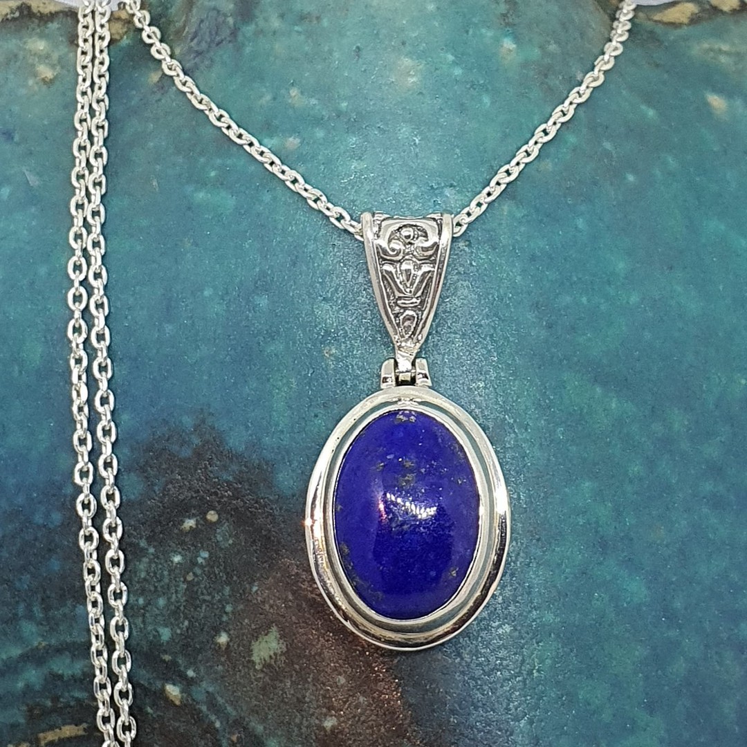 Sterling silver oval lapis lazuli pendant image 2