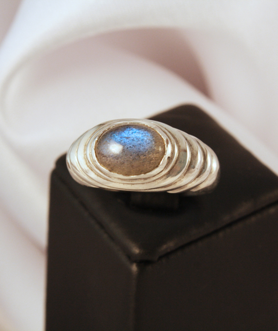 Labradorite ring, solid sterling silver image 1