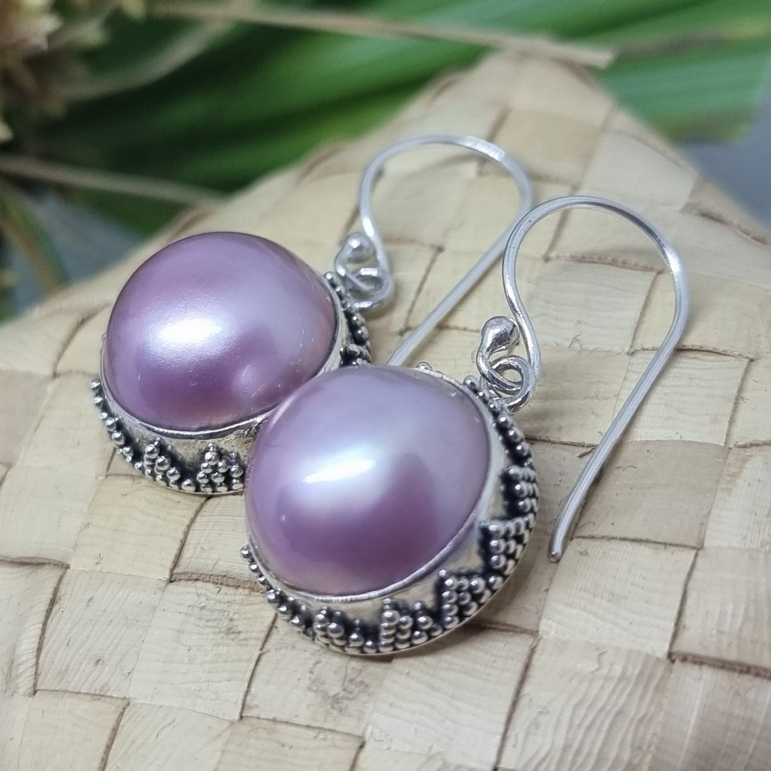 Silver pink pearl earrings image 2