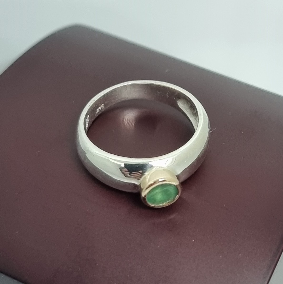Silver ring with natural emerald in 9ct gold setting image 3