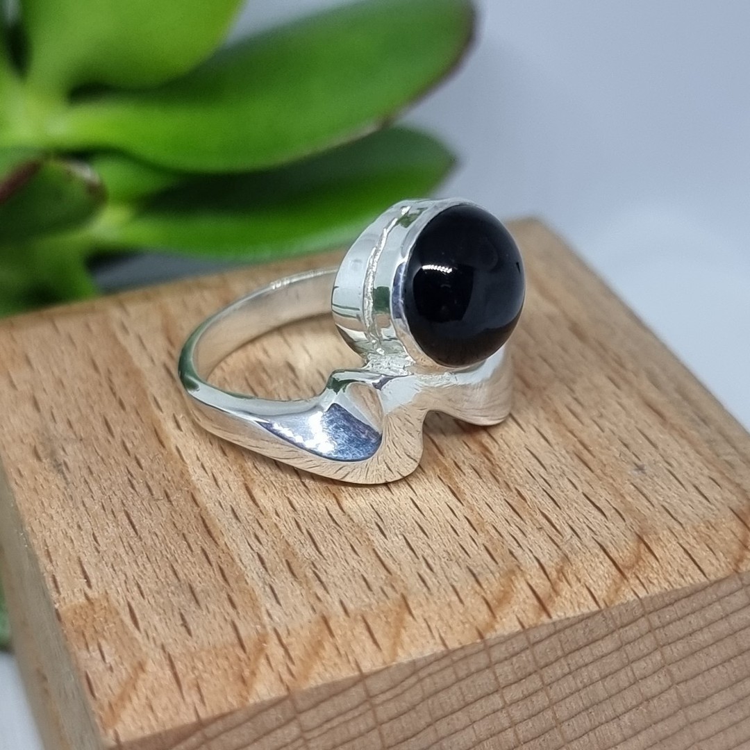 Sterling silver onyx ring - made in NZ image 3