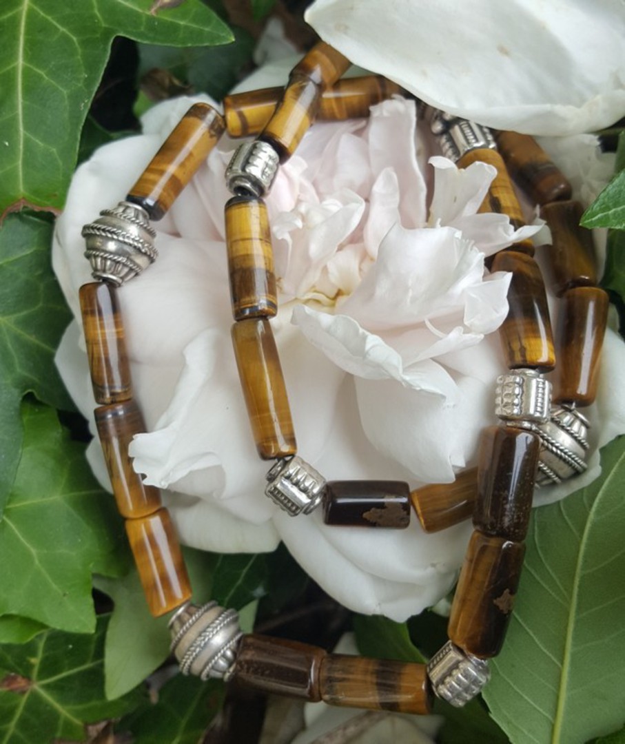 Tigers eye and silver beaded necklace image 0