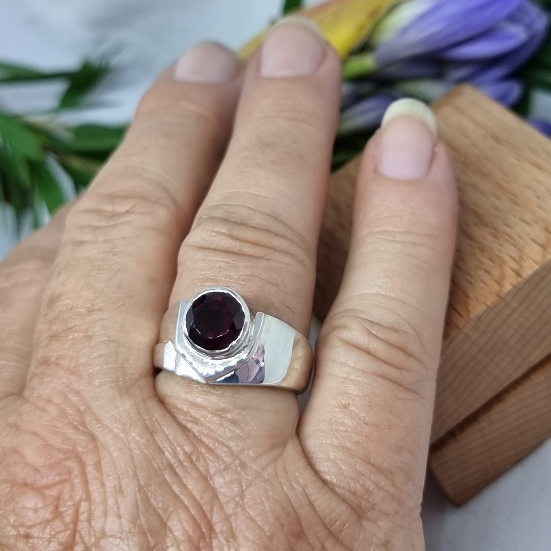 Silver ring with sparkling red gemstone - made in NZ image 4