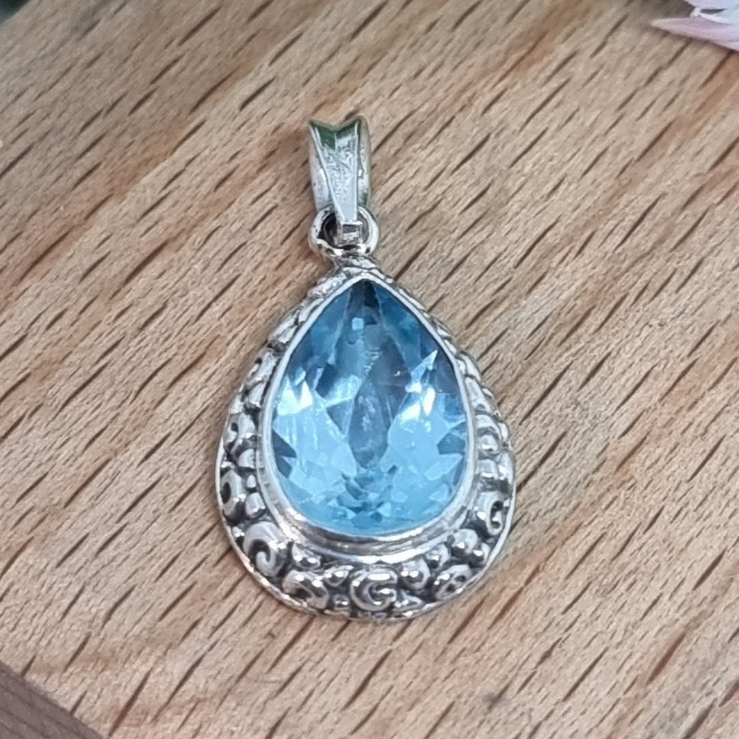 Sterling silver teardrop blue topaz pendant image 0
