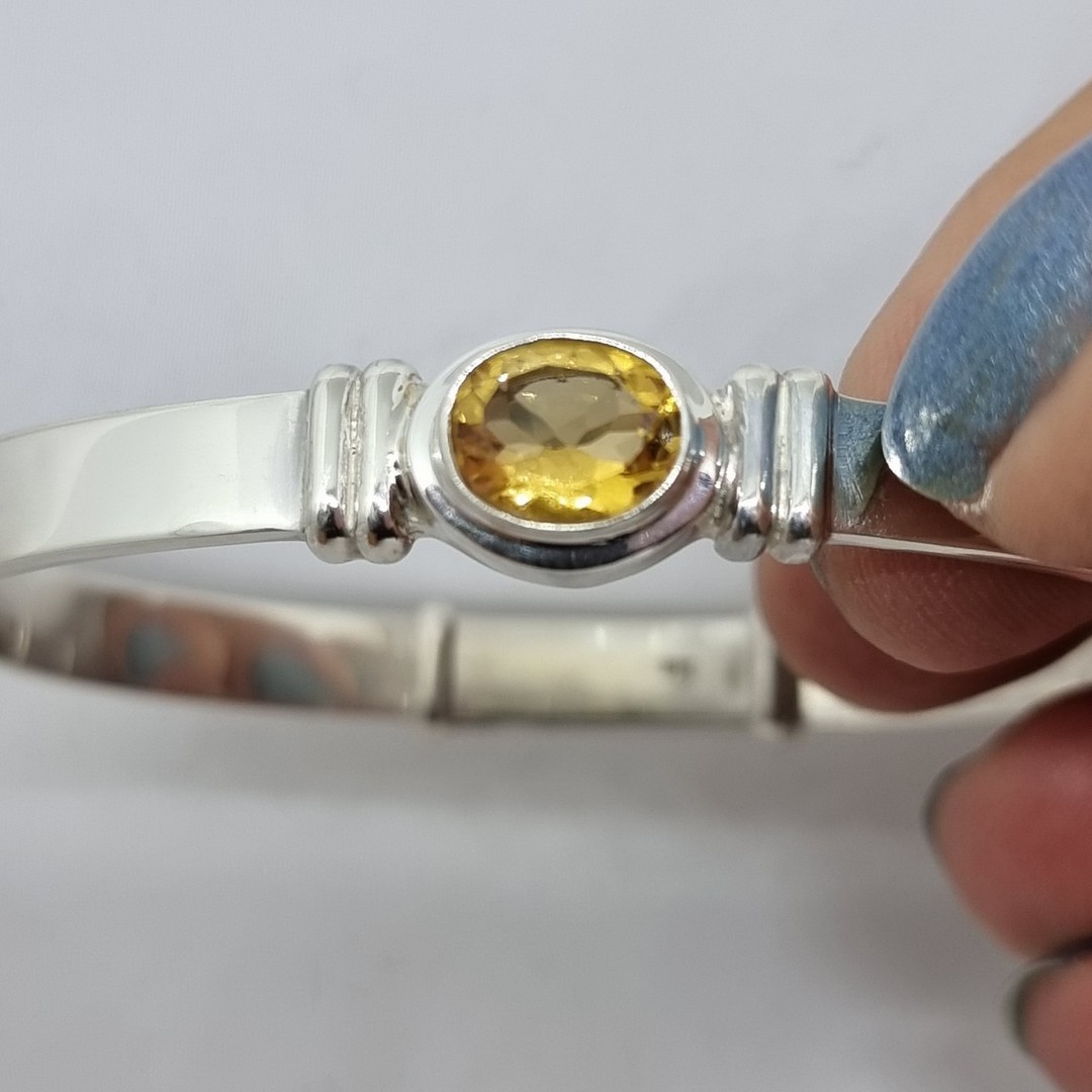 Sparkling golden yellow gemstone bangle image 1