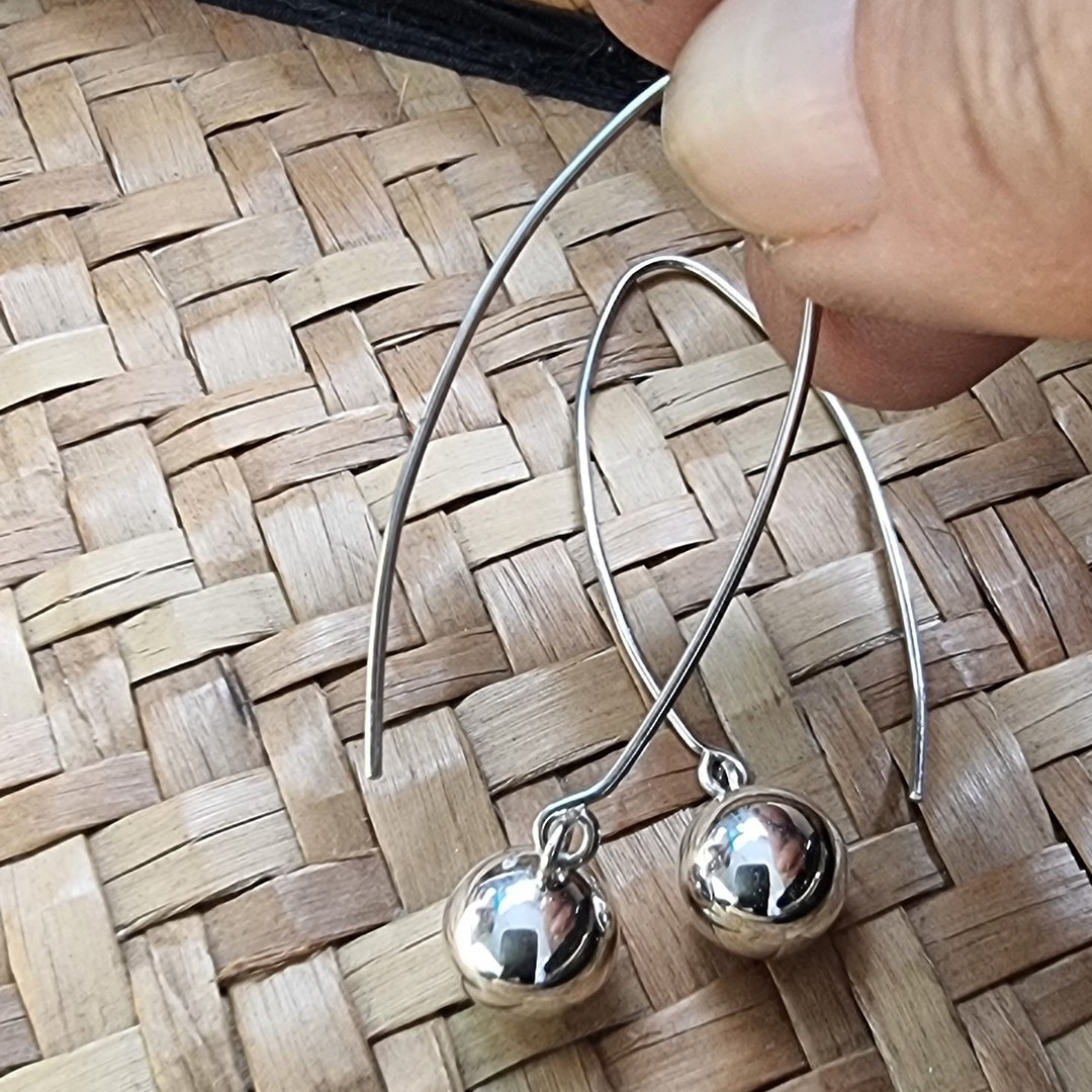 Extra long threaded silver sphere earrings - best seller! image 4