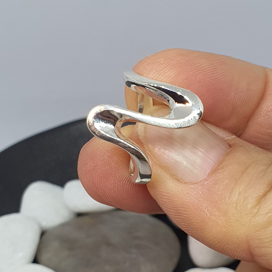 Sterling silver elongated open wave ring, made in NZ image 2